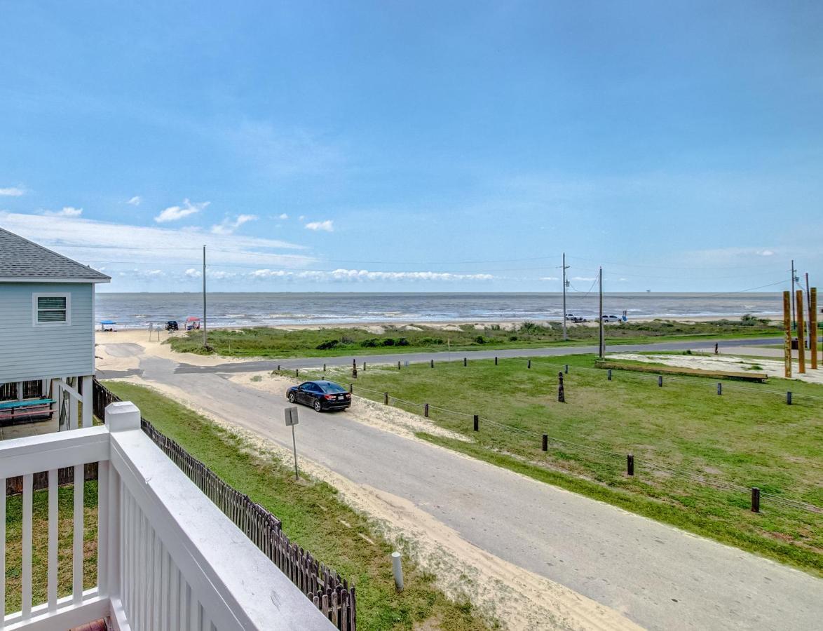 Villa Spring Break Specials! Front Row Views - Tiki Bar - Playground Bolivar Peninsula Exterior foto